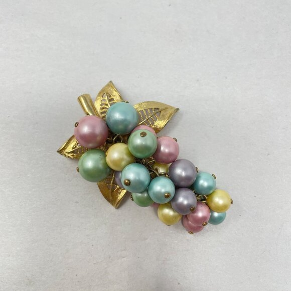Vintage Pastel Grape Set Clip On‎ Earrings Convertible Brooch Necklace Pendant - Picture 8 of 12